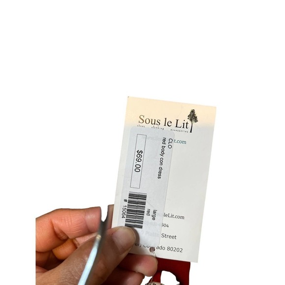 NWT Grifflin Paris Red Body Con Dress - Picture 9 of 10